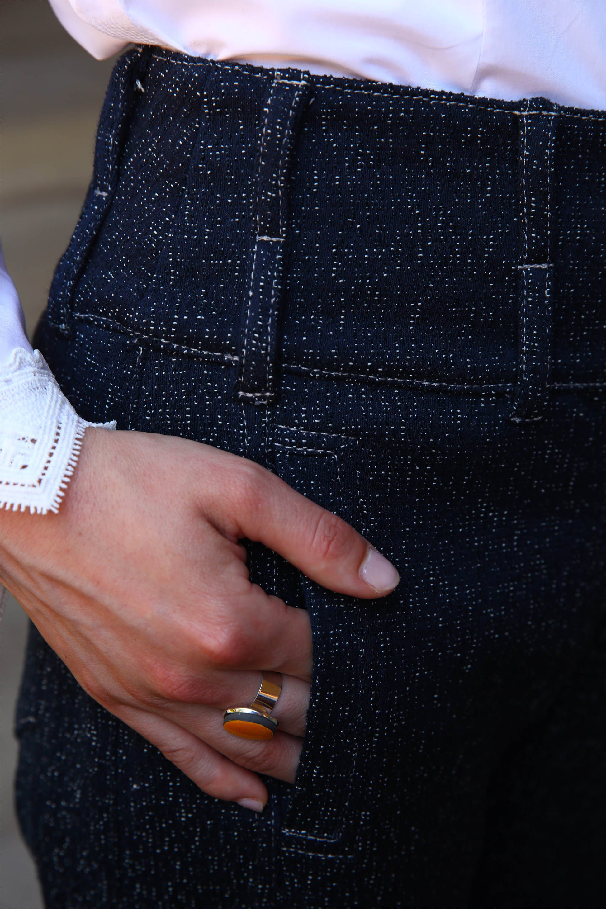 LE PANTALON | TAPISSERIE