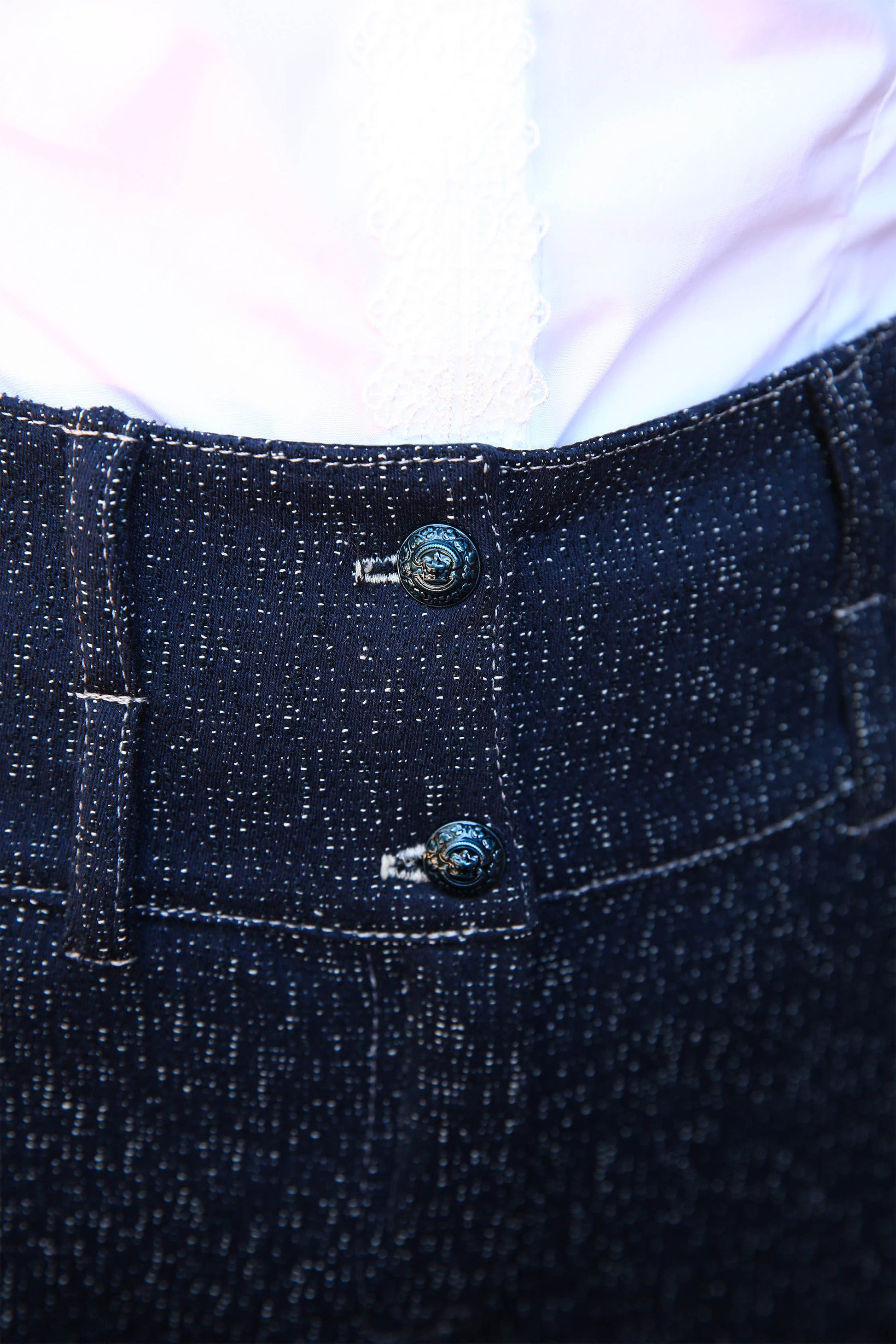 LE PANTALON | TAPISSERIE