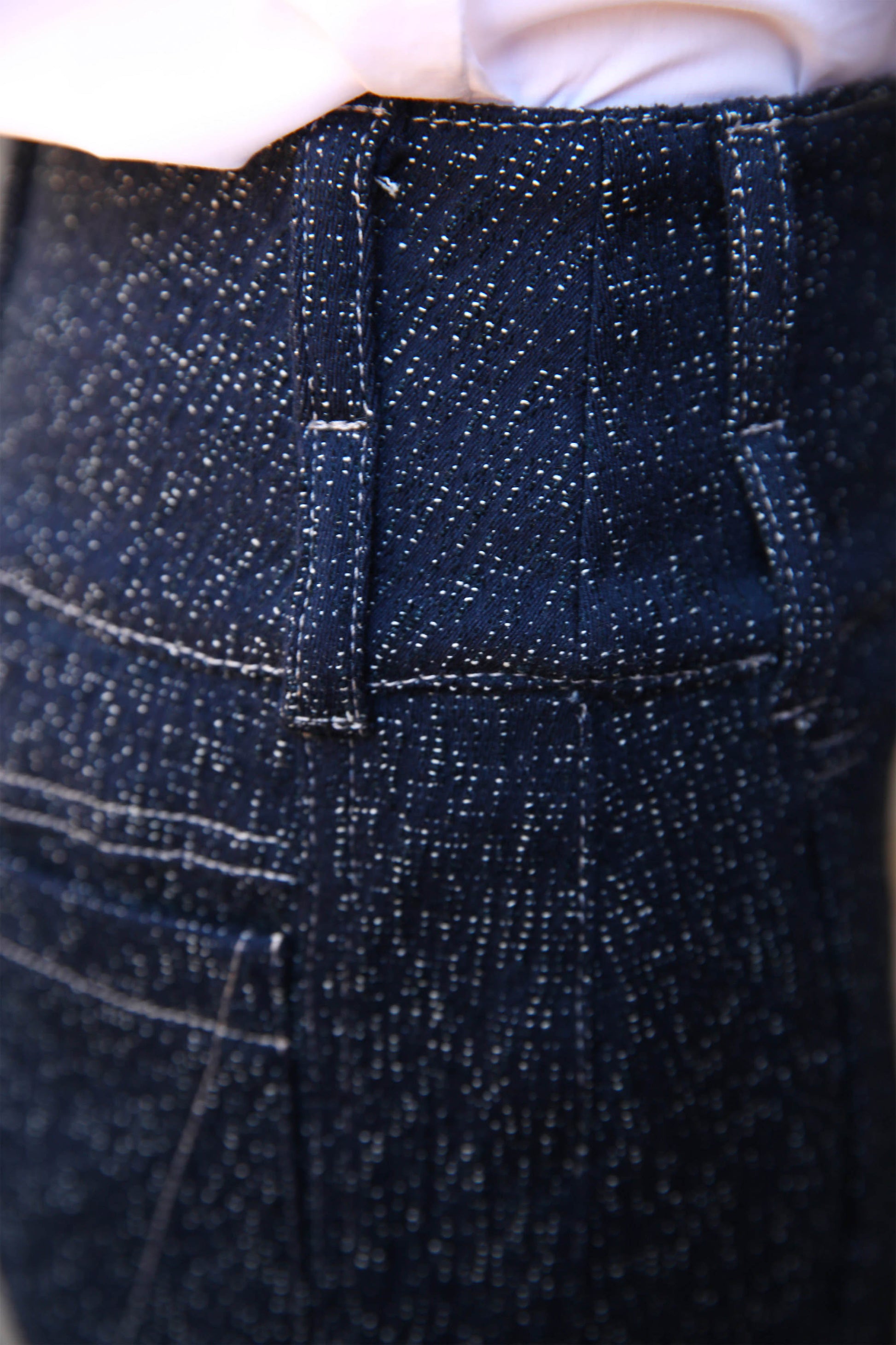 LE PANTALON | TAPISSERIE