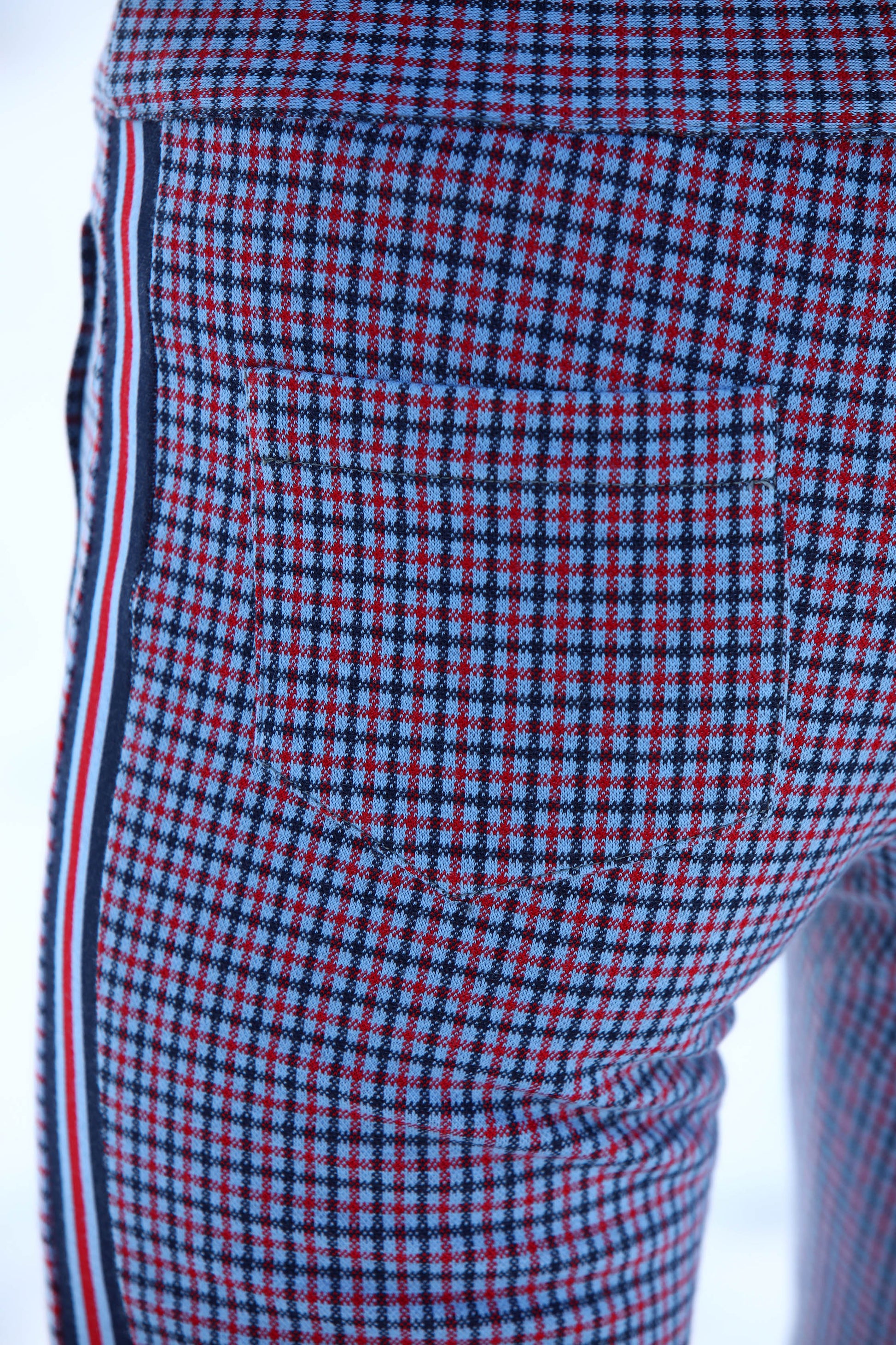 LE PANTALON | DE GLACE ET DE COULEURS