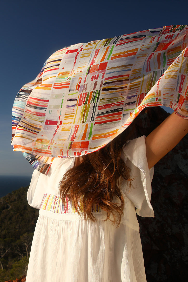 vêtement artist la marque foulard-soie-romance