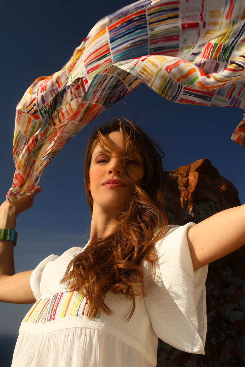 vêtement artist la marque foulard-soie-romance