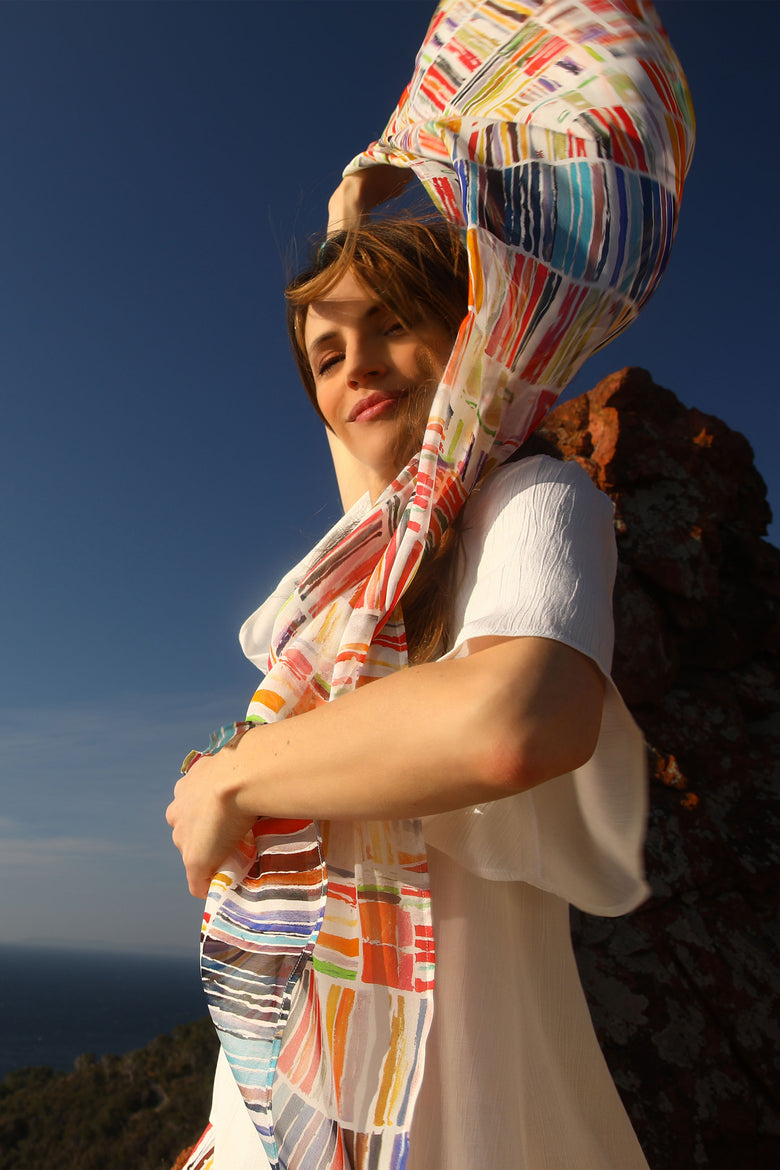 vêtement artist la marque foulard-soie-romance
