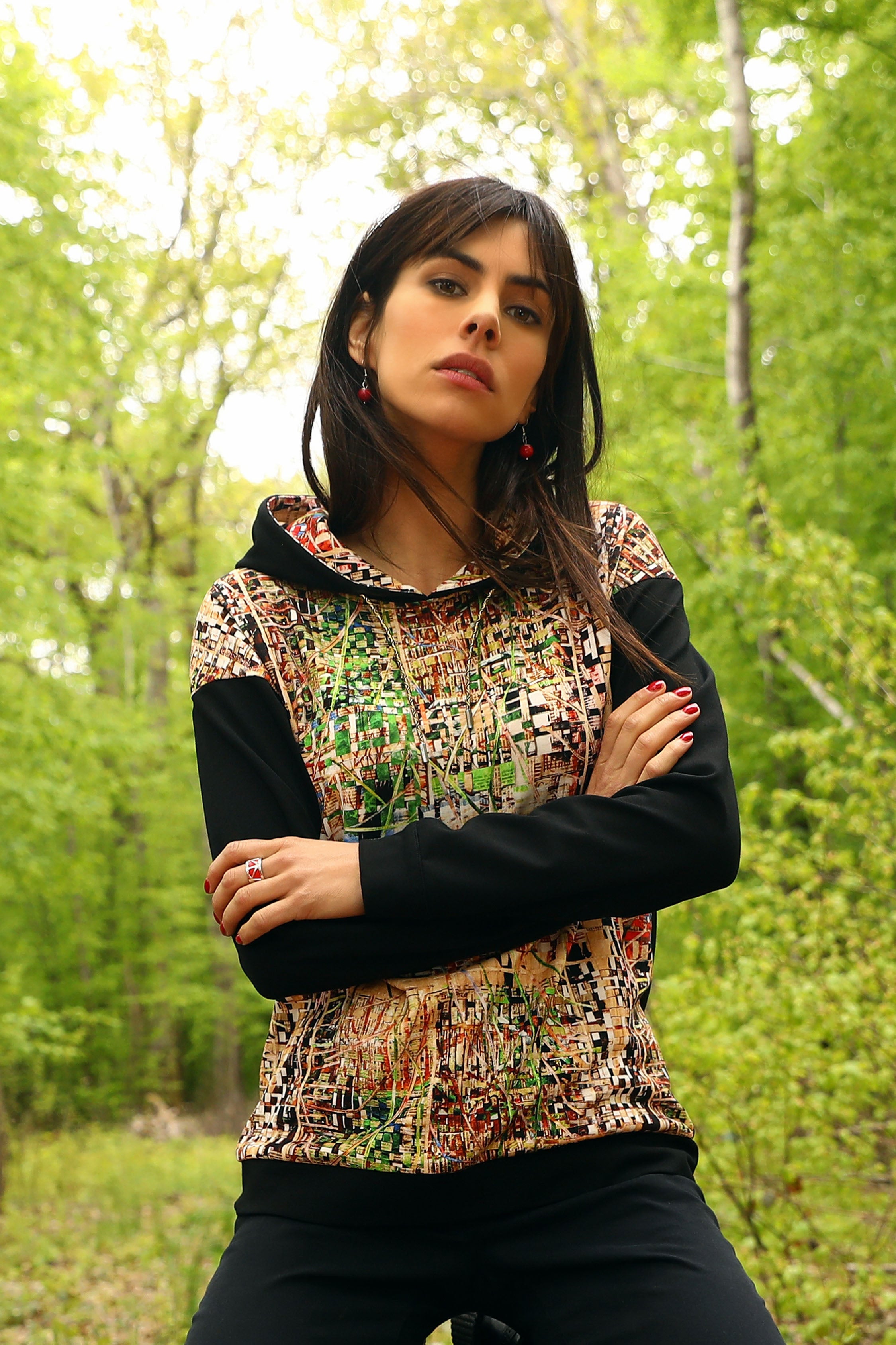 THE HOODED SWEATER | THE NEW WORLD