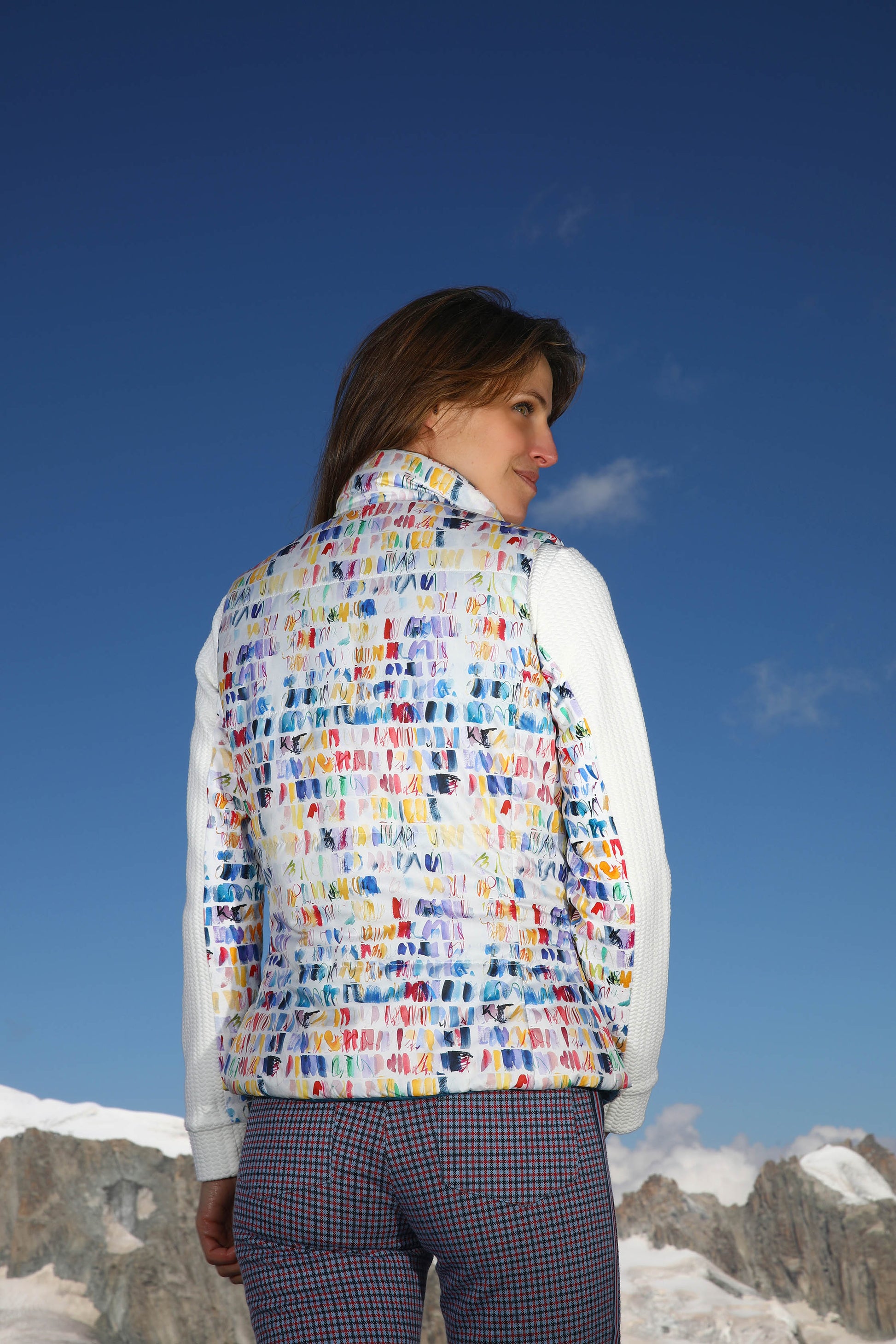 LA DOUDOUNE SANS MANCHES | DE GLACE ET DE COULEURS