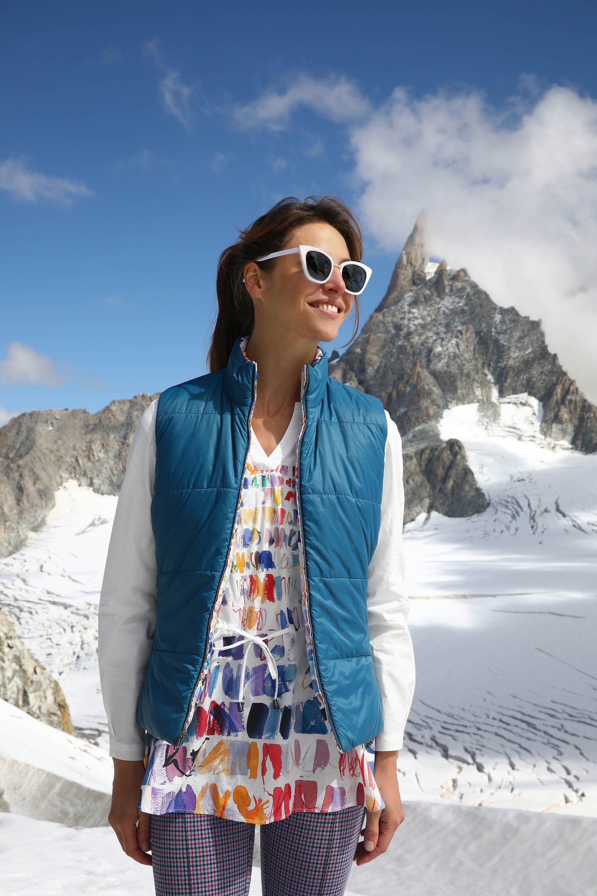 LA DOUDOUNE SANS MANCHES | DE GLACE ET DE COULEURS