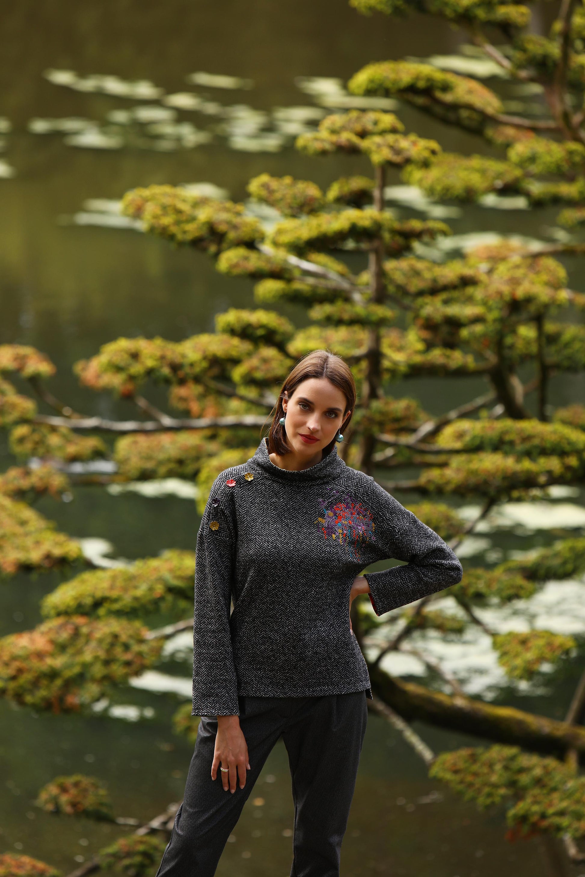 LE PULL | AU PARADIS