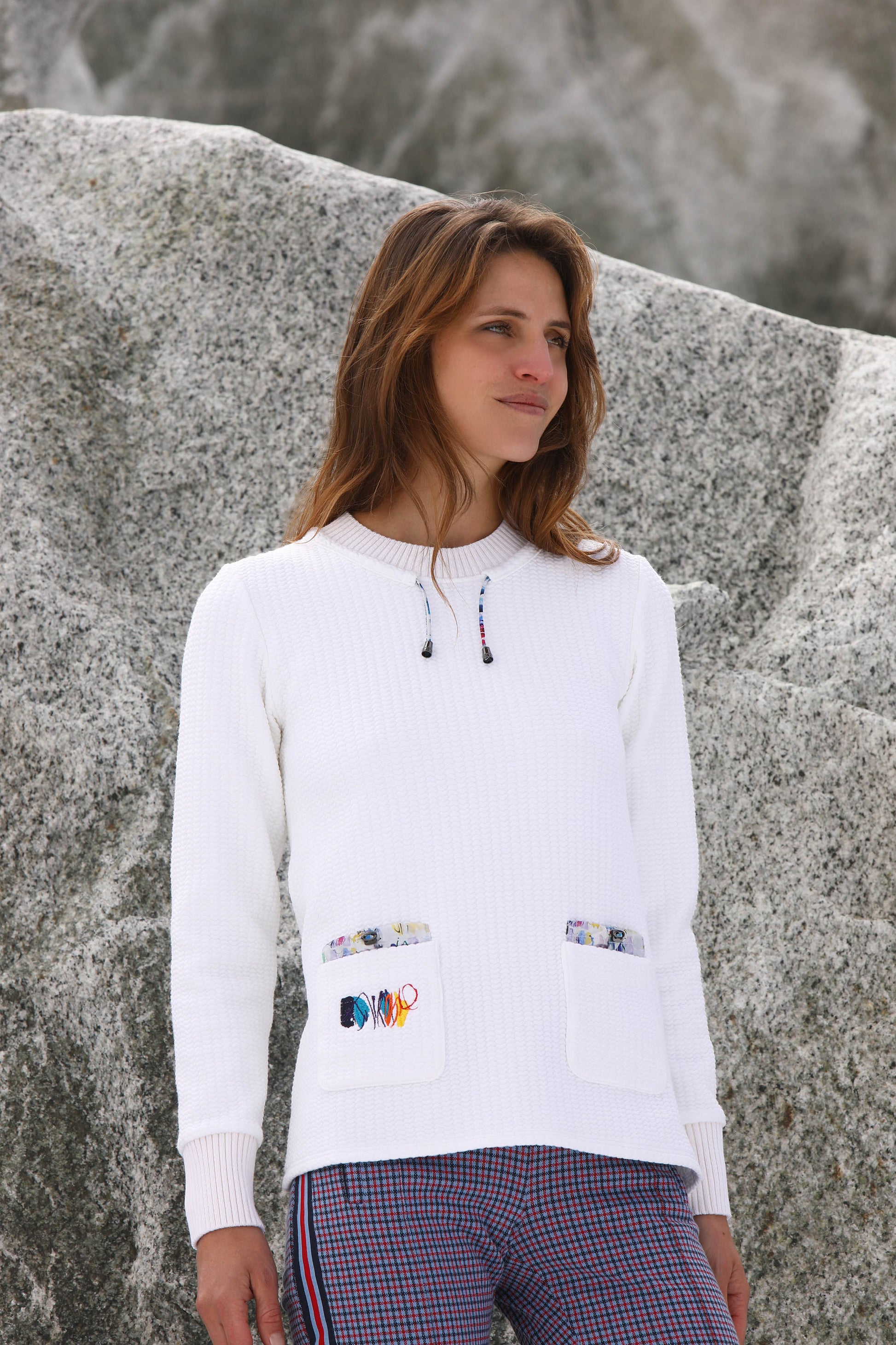 LE PULL UNI | DE GLACE ET DE COULEURS