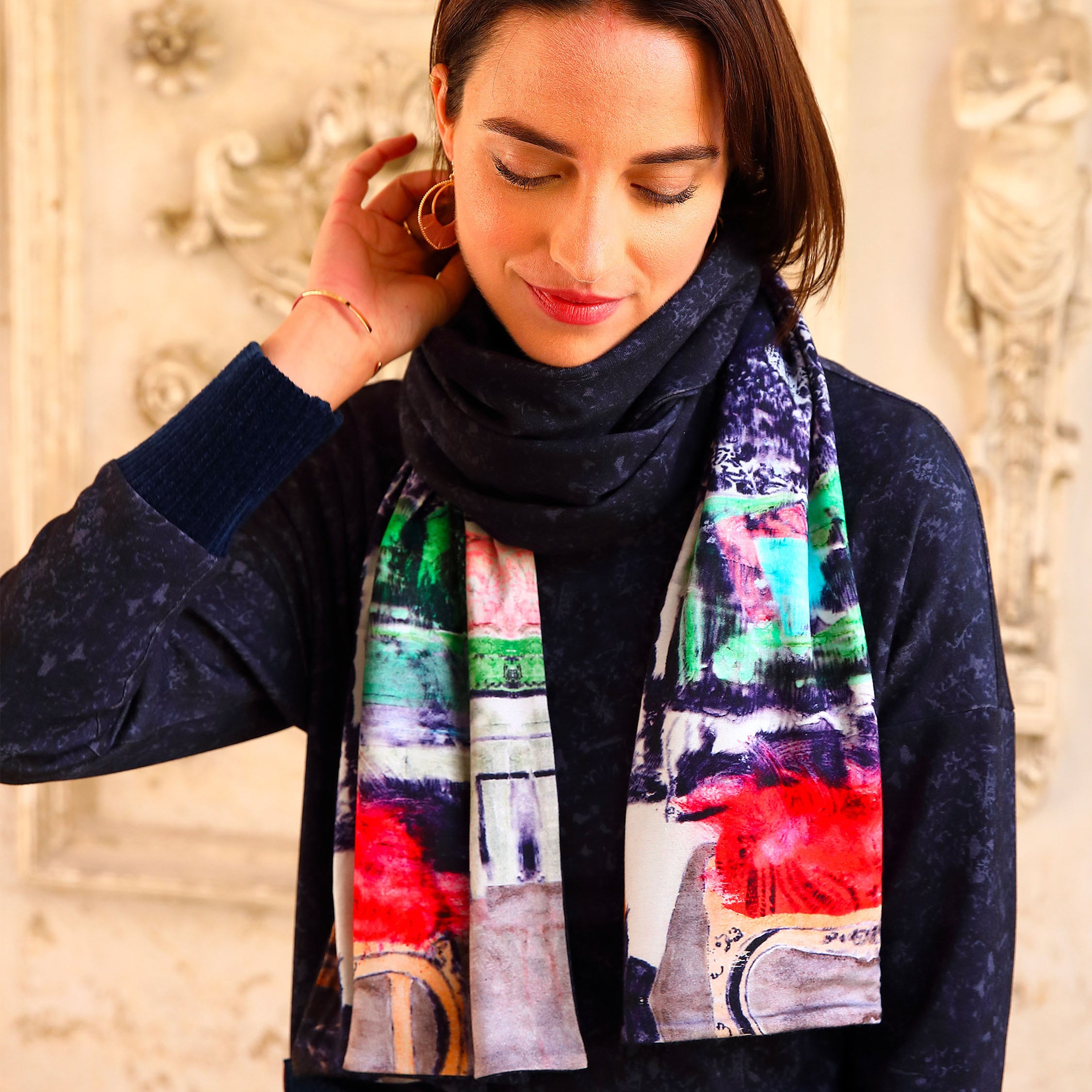 THE SCARF | BAROQUE