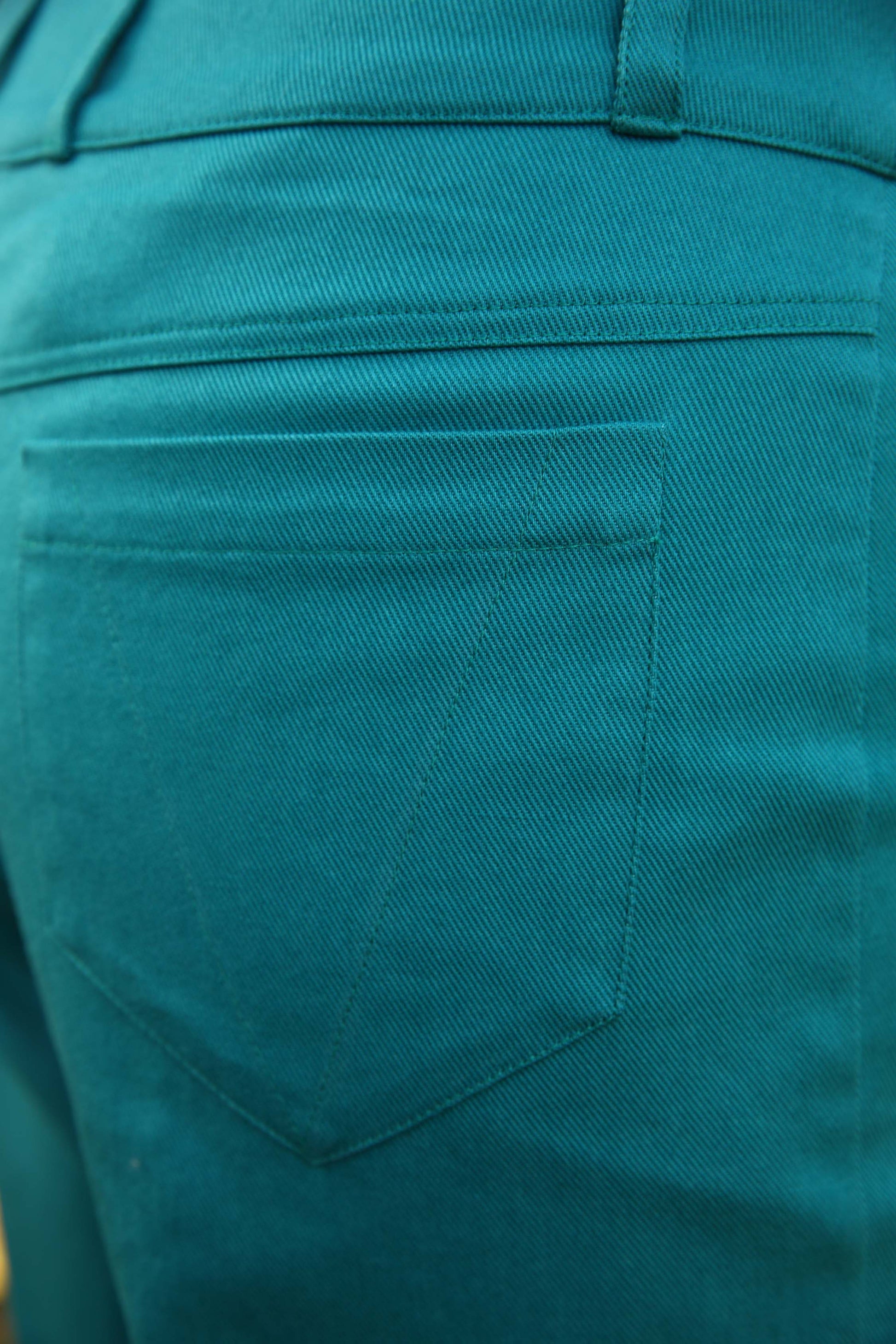 LE PANTALON BLEU | ÉCOUTONS NOS PAYSAGES