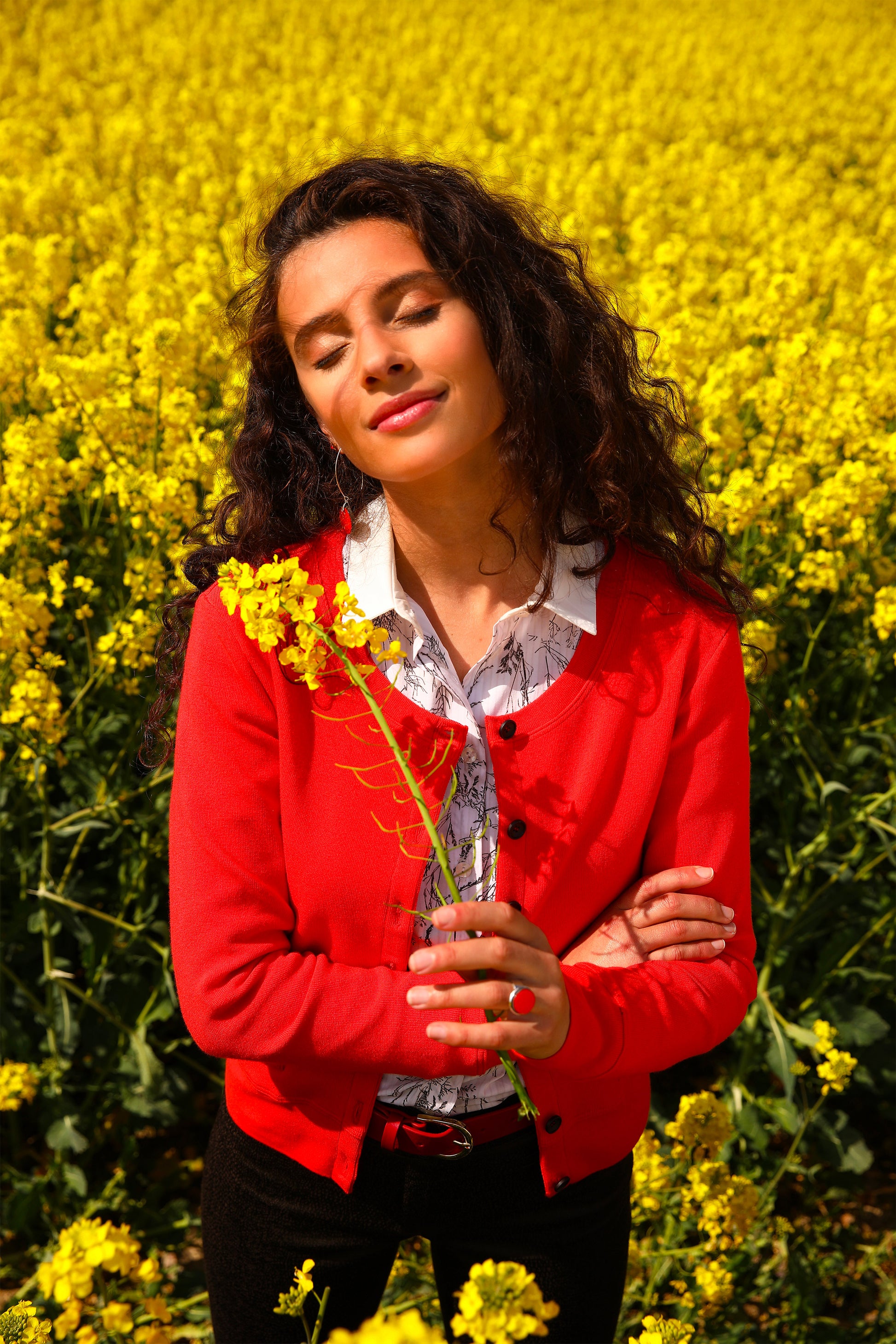 THE KNITTED CARDIGAN | THE WILD GRASS
