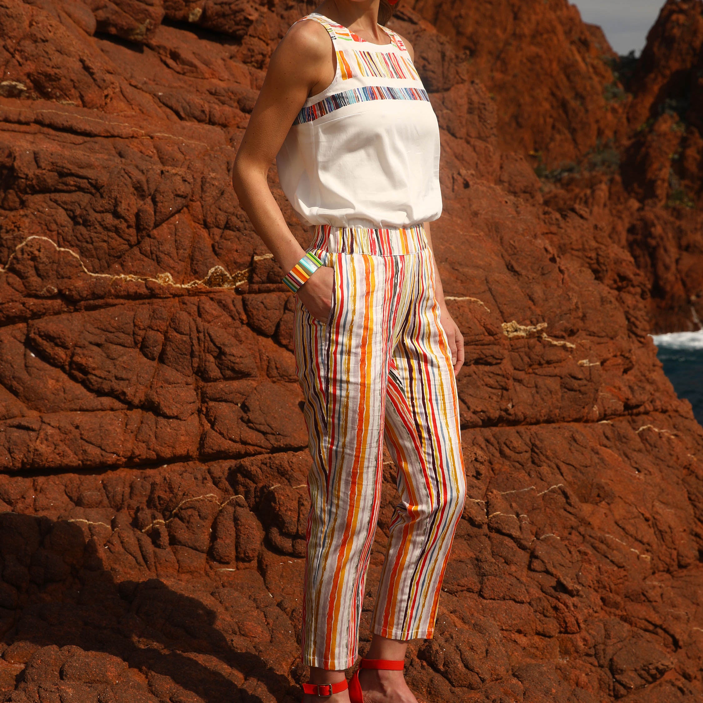 THE PRINTED PANTS | ROMANCE