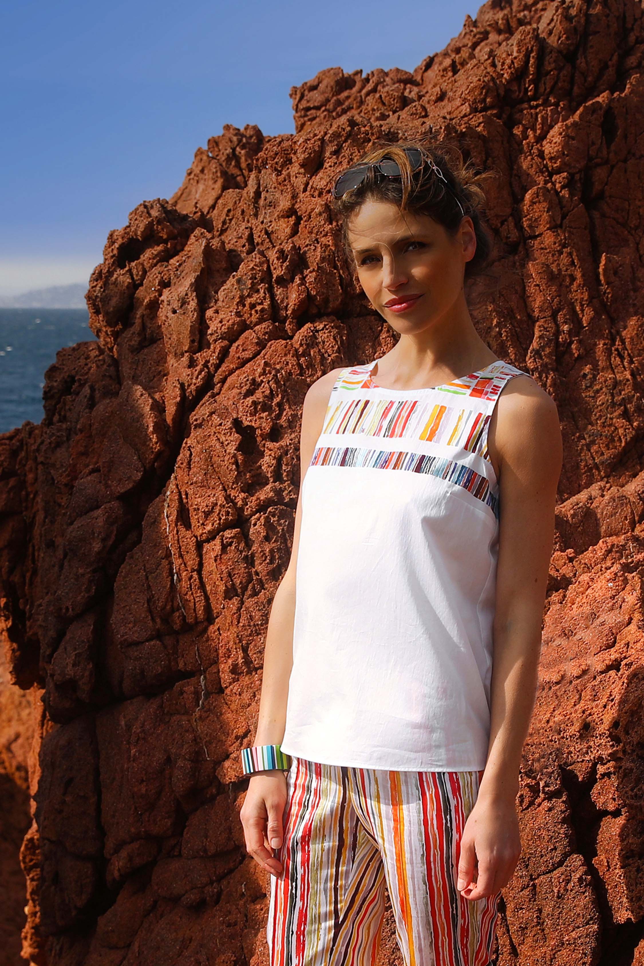 SLEEVELESS TOP | ROMANCE